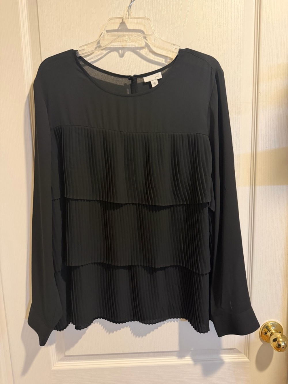 J. Jill Black Pleated Tiered Long-Sleeve Blouse